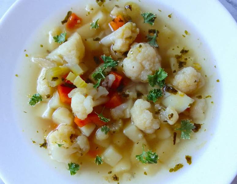 Zupa kalafiorowa
