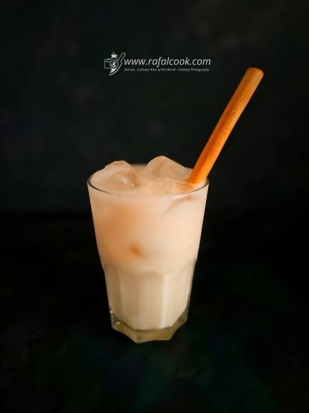 Horchata – od Walencji po Salwador. Kultowy napój w wielu odsłonach