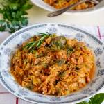 Bigos z młodej kapusty