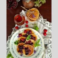 Kiedy pancakes spotykają czereśnie.