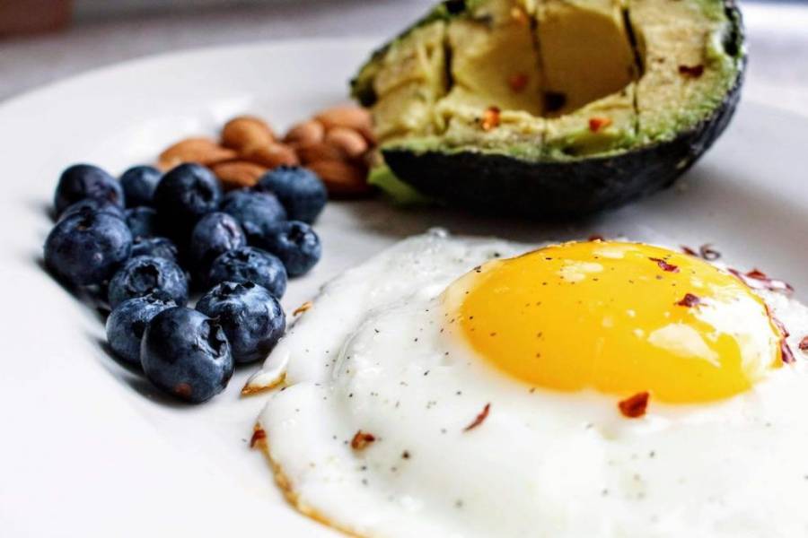 Dieta dla zabieganych – jak jeść zdrowo mimo braku czasu?