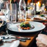 Jak restauracje mogą wykorzystać technologię GPS, aby usprawnić dostawy i obsługę klienta
