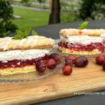 Ciasto agrestowe z bitą śmietaną