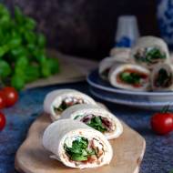 Tortilla z boczkiem i prażoną cebulką