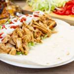 Domowy döner kebab z kurczaka