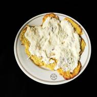 Dietetyczne placki cukiniowo-ziemniaczane z sosem tzatziki