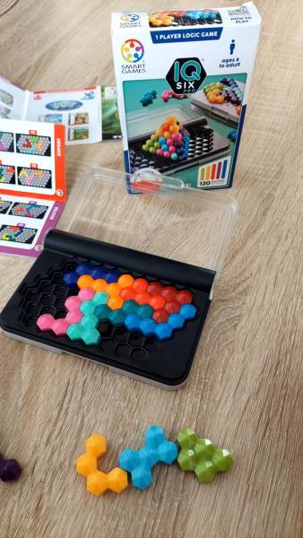 IQ Six Pro Smart Games- gra logiczna