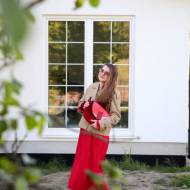 Lady in red