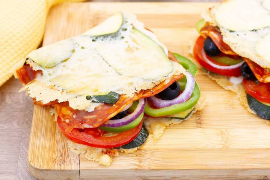 Kanapki z cukinii i parmezanu