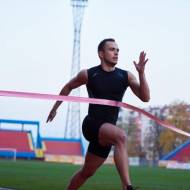 Dieta Low Carb dla sportowców – czy tłuszcze mogą być lepszym paliwem niż węglowodany?