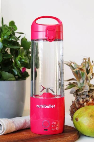 Zdrowo i wygodnie z nutribullet – test blendera, przepis na koktajl