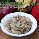 Bób z pieczarkami duszony w śmietanie