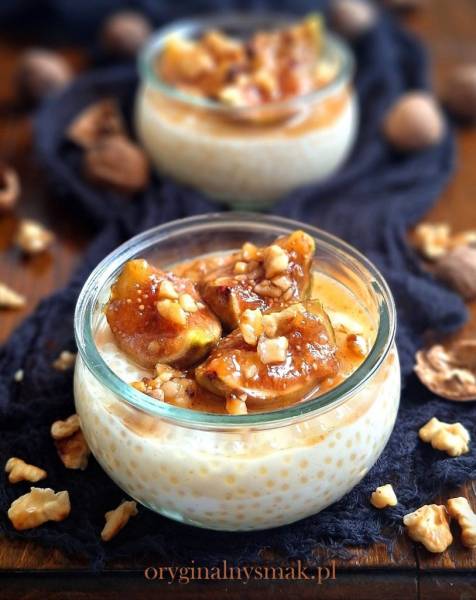 Pudding z tapioki z karmelizowanymi figami