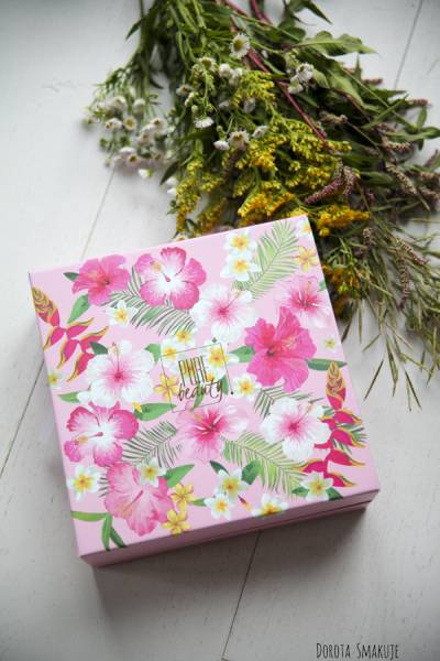 Tropical Bliss – wakacyjne pudełko Pure Beauty