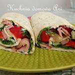 Tortilla z boczkiem i warzywami