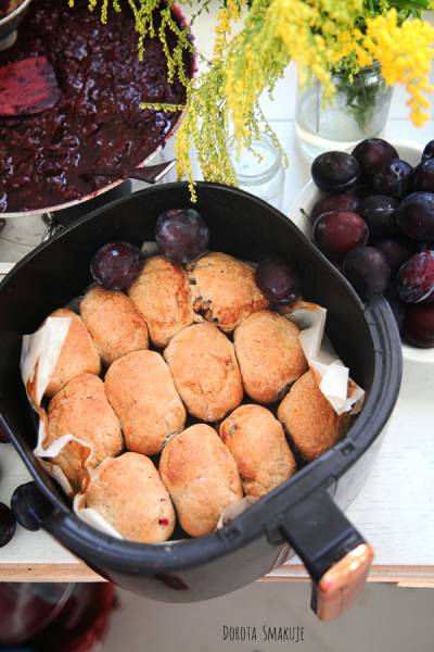 Bułki ze śliwkami z airfryer
