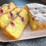 Babka jogurtowa z malinami
