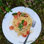 Proste spaghetti podwójnie pomidorowe - idealne na piknik