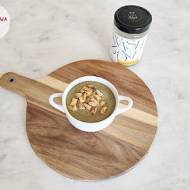 Zupa krem z cukinią, pieczarkami, kaszą gryczaną bazie na organicznego bulionu drobiowego