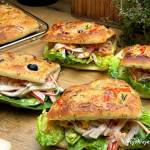 Bułki pizzowe z sałatką śniadaniową