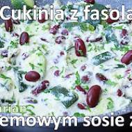 Przepis na cukinię z fasolą w kremowym sosie z tofu