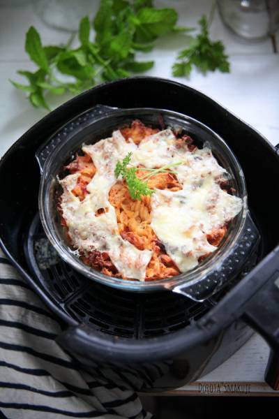 Zapiekanka makaronowa z airfryer