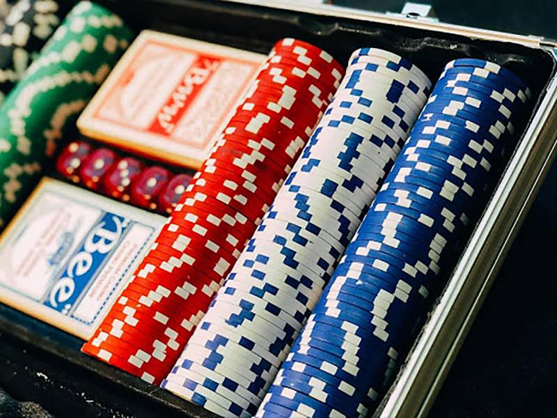 Turystyczny szlak kasynowy: Gdzie w Polsce zagrać i poczuć klimat Las Vegas?