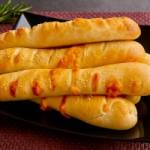 Bułki z serem i parówką a’la hot dogi