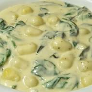 Gnocchi w sosie serowym