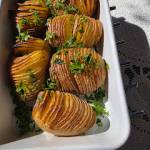 Ziemniaki Hasselback