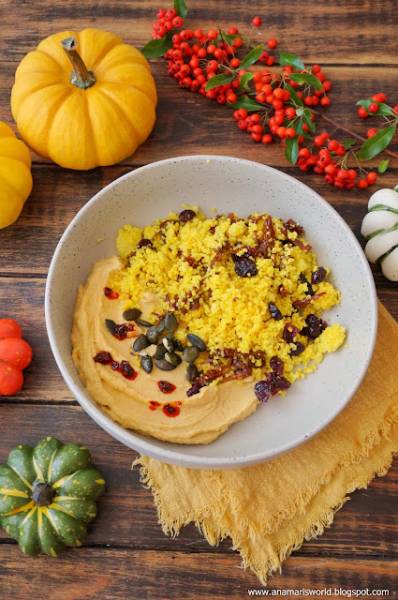 Dyniowy hummus z kuskusem
