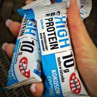 Baton twarogowy EvaVita z polewą Nutlove Coco & Bueno