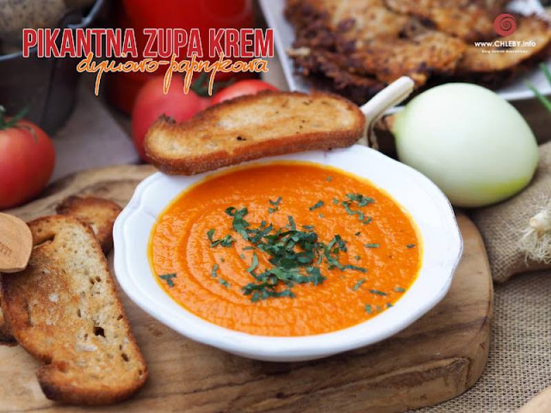 Pikantna zupa krem dyniowo-paprykowa