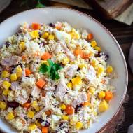 Sałatka z kuskusem i tuńczykiem