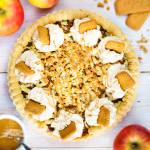 Tarta jabłkowa z ciasteczkami Lotus