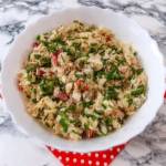 Sałatka z makaronem i tuńczykiem + film