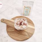 Tiramisu z nasionami chia, jagodami goji i śliwką