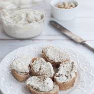 Domowy ser z nerkowców