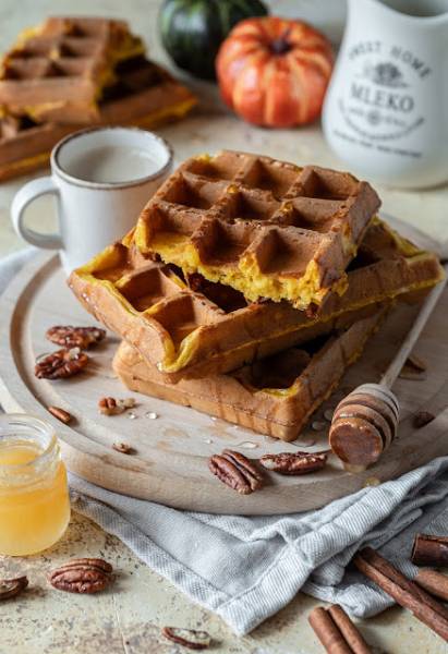 Dyniowe gofry drożdżowe