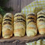 KRUCHO-DROŻDŻOWE ZAWIJASY Z KAPUSTĄ KISZONĄ I MIĘSEM MIELONYM