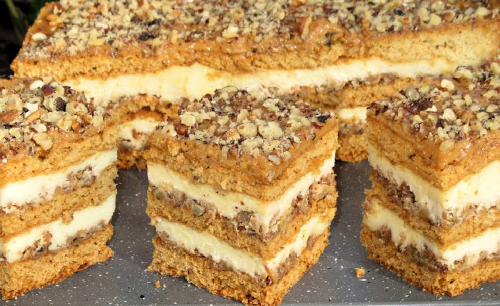 HIT 馃敟 SERNIK SNICKERS-miodowy, z orzechami i kajmakiem HIT na 艣wi臋ta i nie tylko +FILM