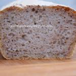 Chleb na zakwasie żytnim : pszenno-orkiszowy