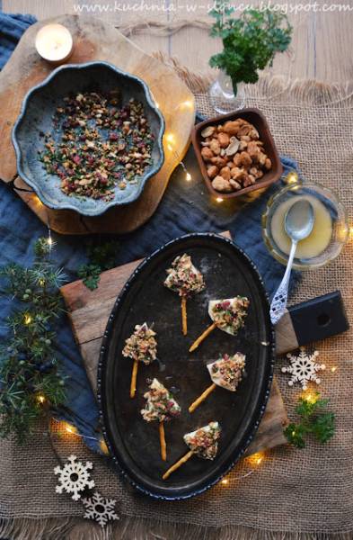 Chrupiące choineczki Camembert