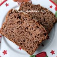 Szybki piernik z jabłkami i posypką orzechową