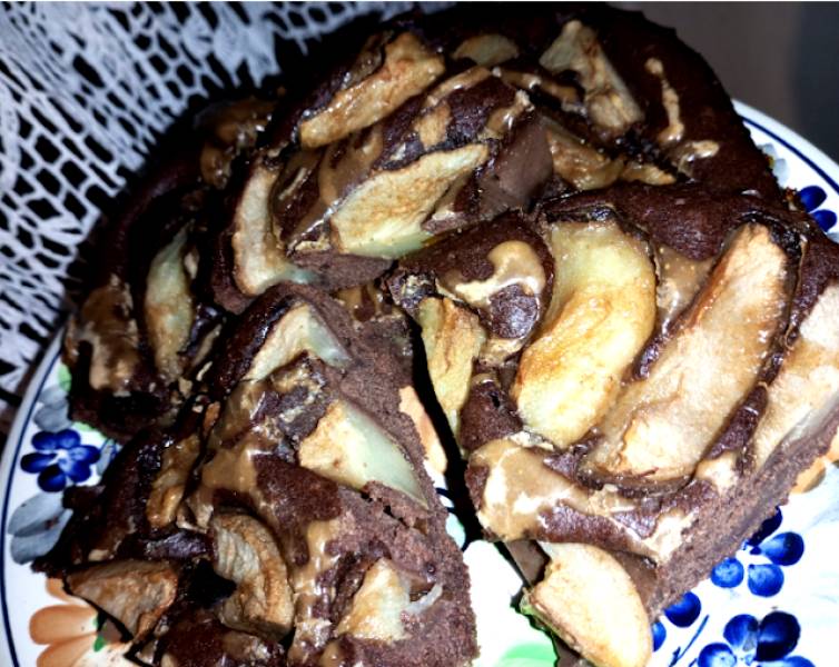 ciasto korzenne z gruszkami...