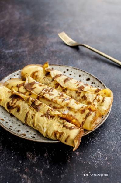 Naleśniki z jajek i sera