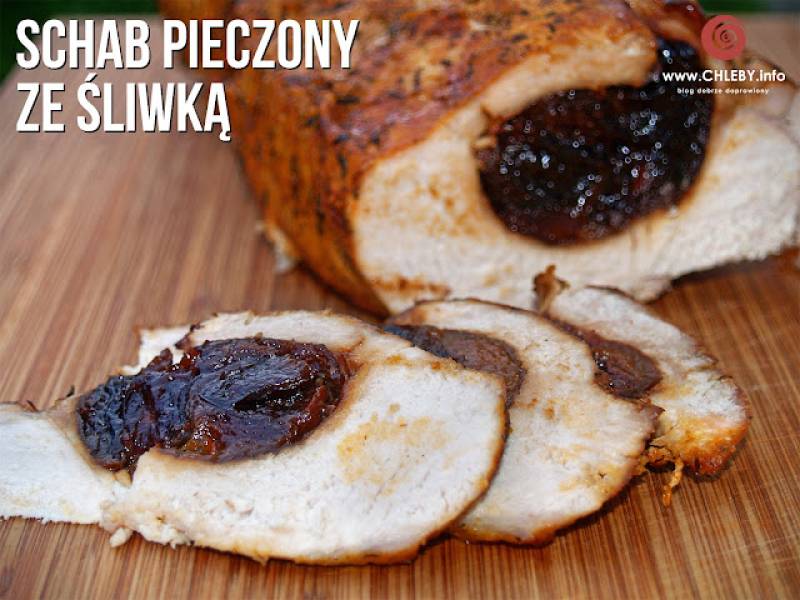 Schab pieczony ze śliwką