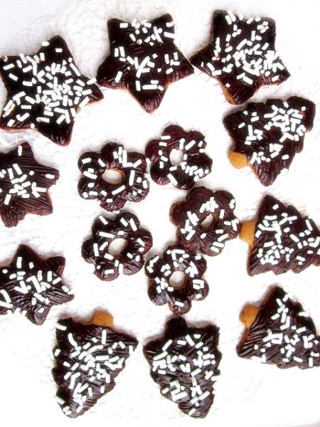 FIT Pierniczki z masła orzechowego i migdałów