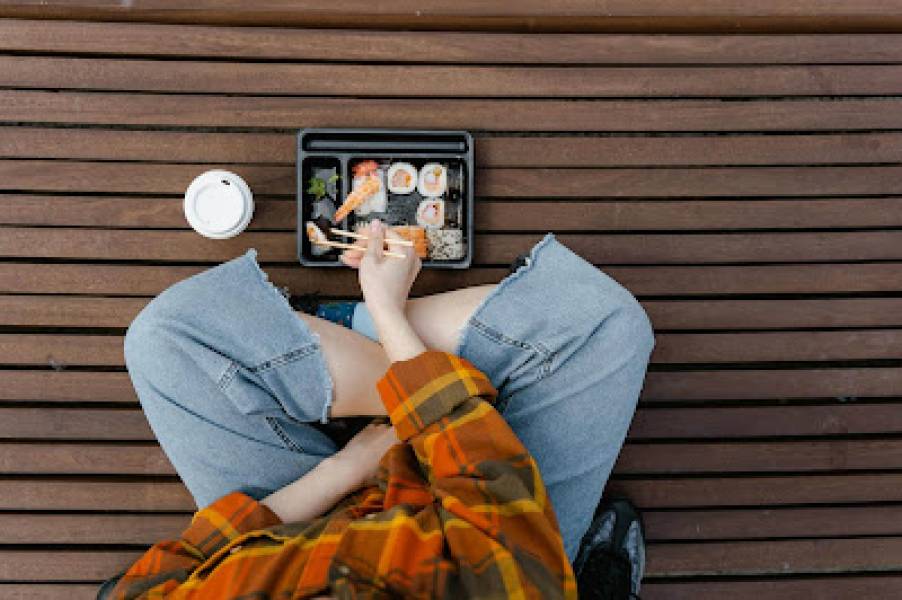 Co przemawia za cateringiem pudełkowym od WygodnaDieta.pl? Sprawdzamy!