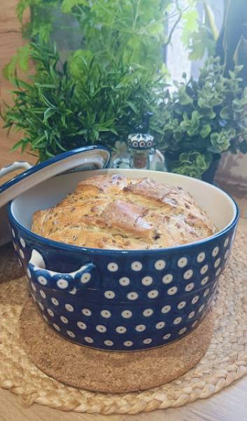 Chleb orkiszowy z garnka